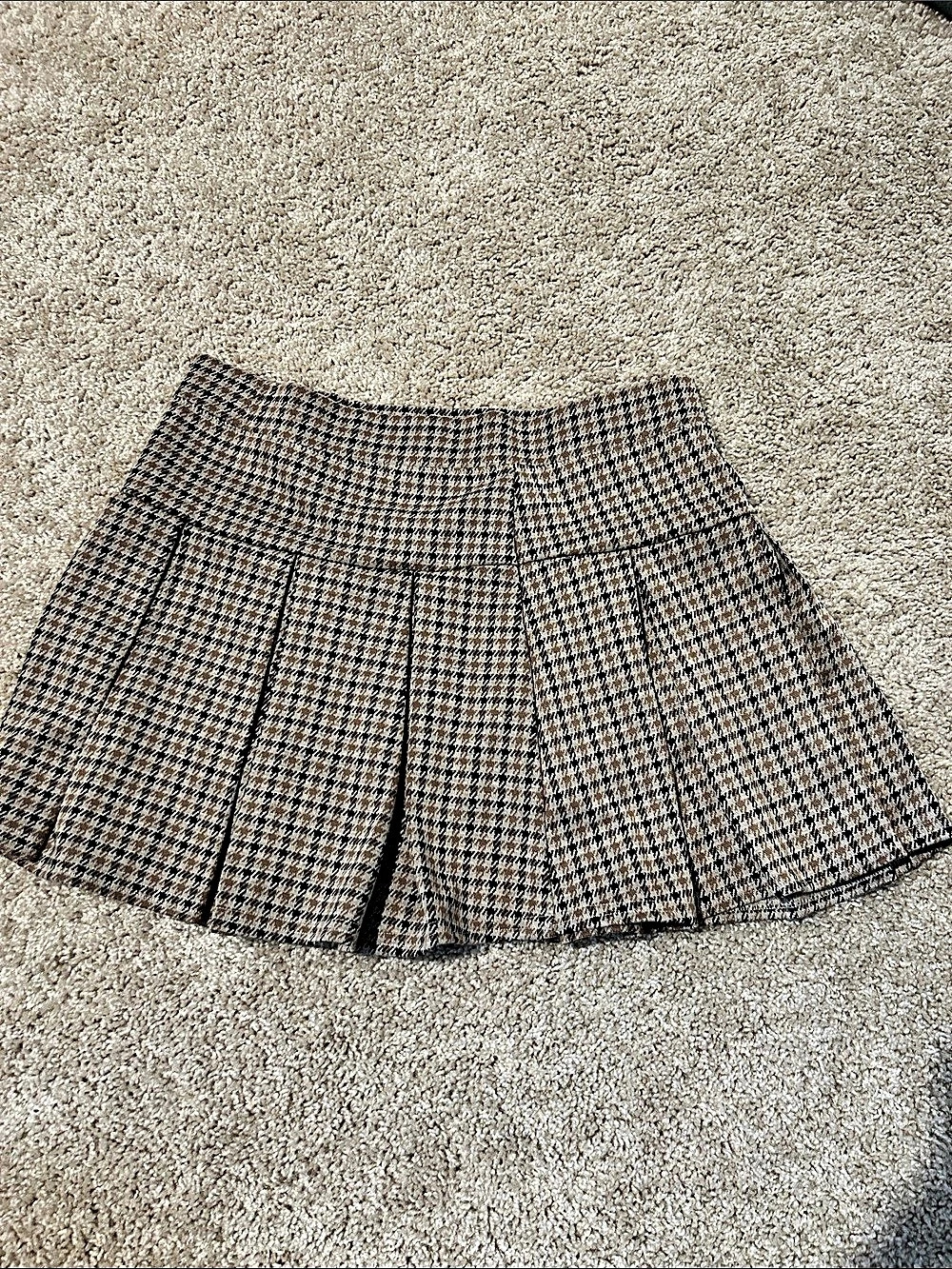 American Eagle Pleated Mini Skort Brown & Black Medium